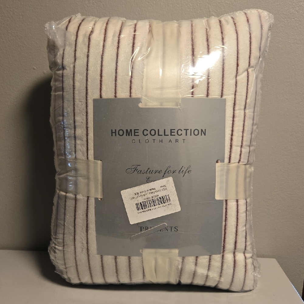 Home Collection Throw White and Brown Striped
